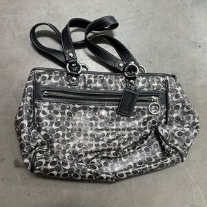 Y2K VINTAGE CHELSEA SIGNATURE COACH BIAS SATCHEL IN BLACK & GRAY COATED CANVAS